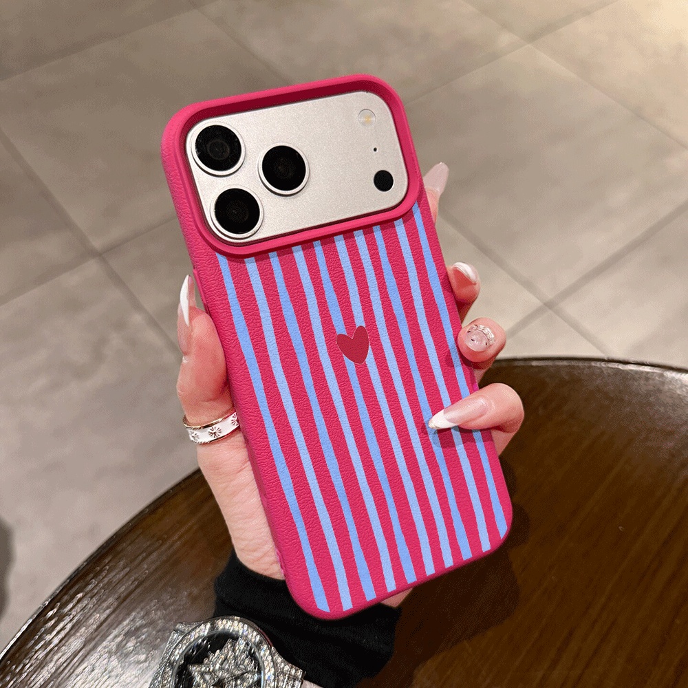 Vertical Stripes Hearts Phone  - огляд і ціна Apple Iphone 15
